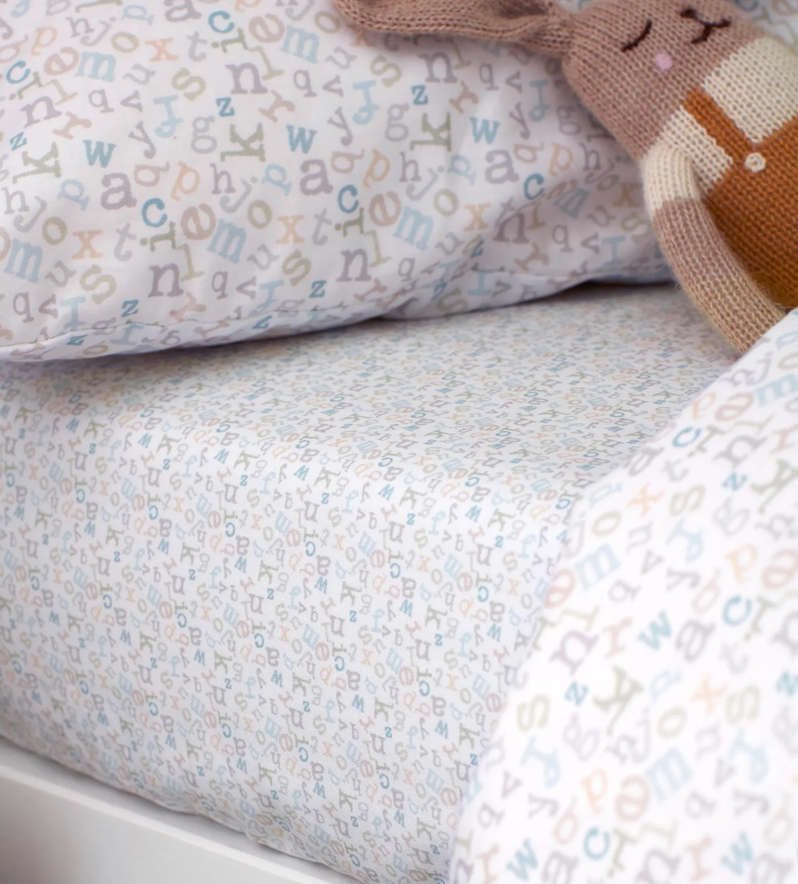 ABC 100% Organic Cotton Cot Bed Fitted Sheet