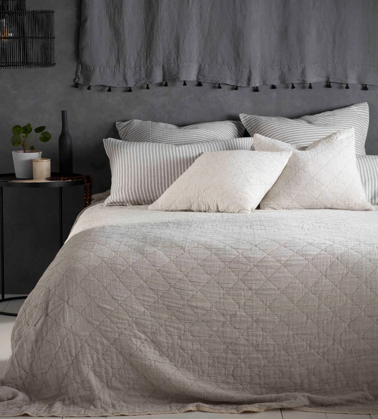 Black and Natural Stripe 100% Cotton Quilted Throw