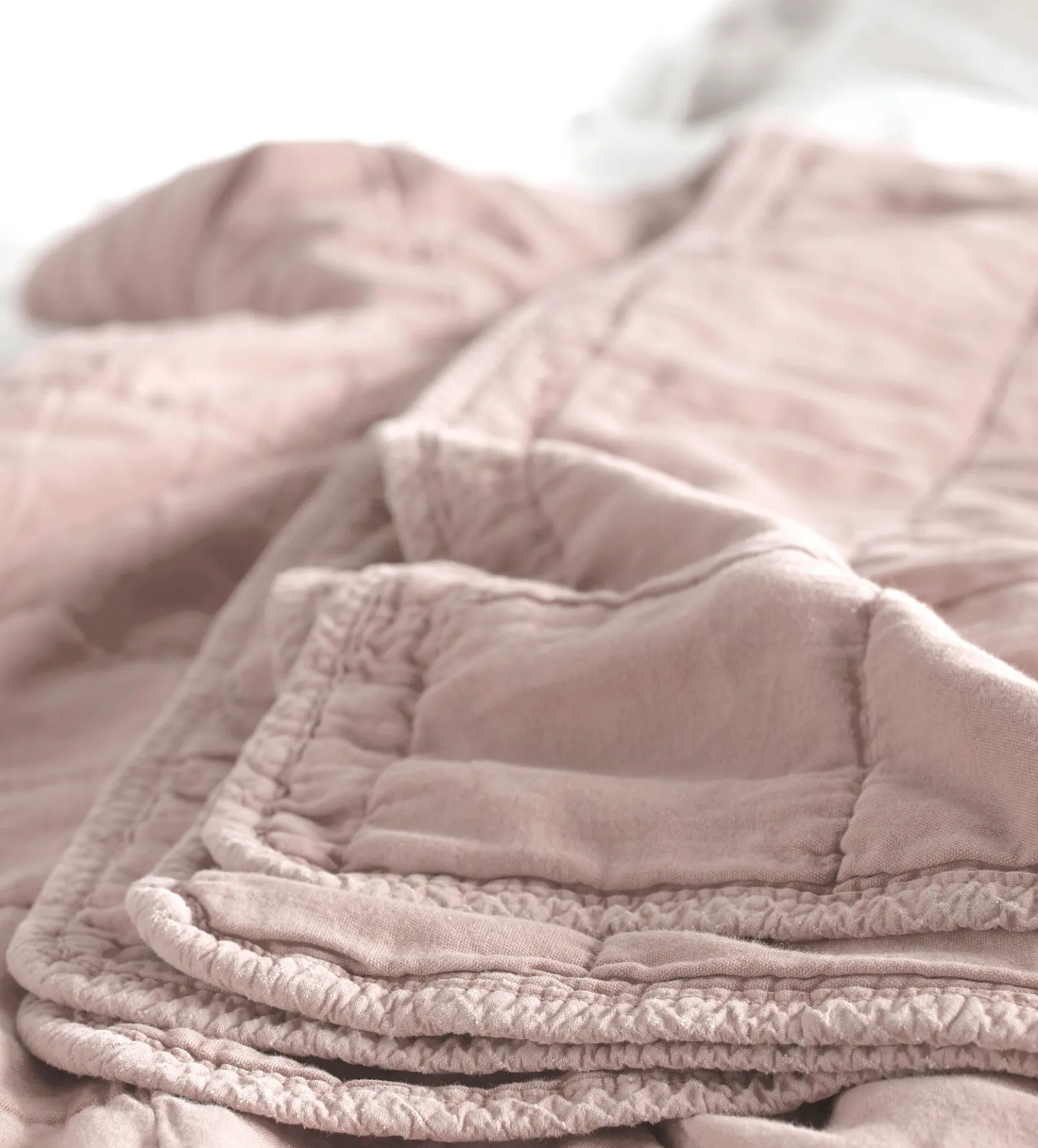 Blush Pink Finn 100% Cotton Quilted Throw