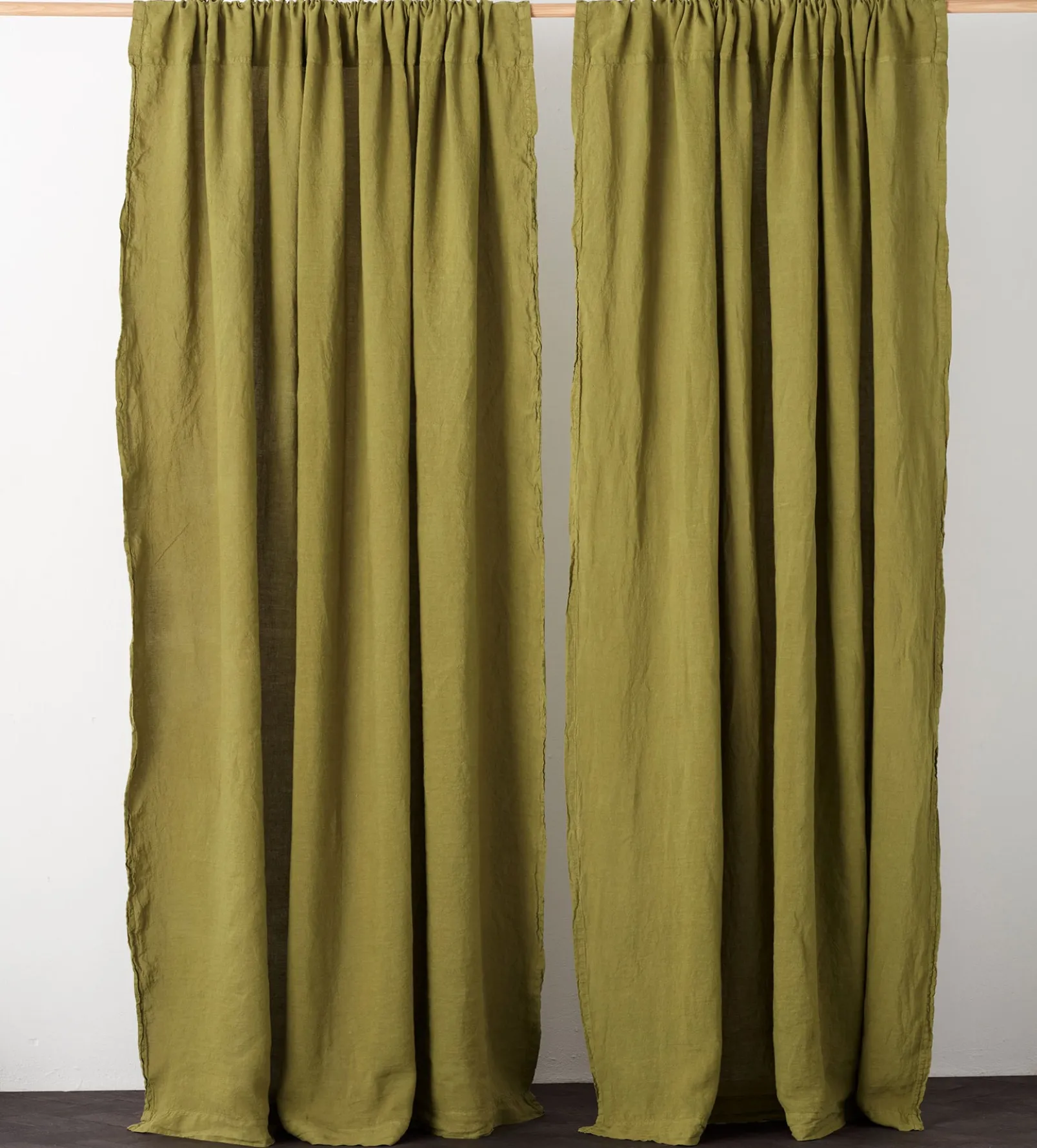 Moss Green 100% Linen Loop Top Curtain (Single)