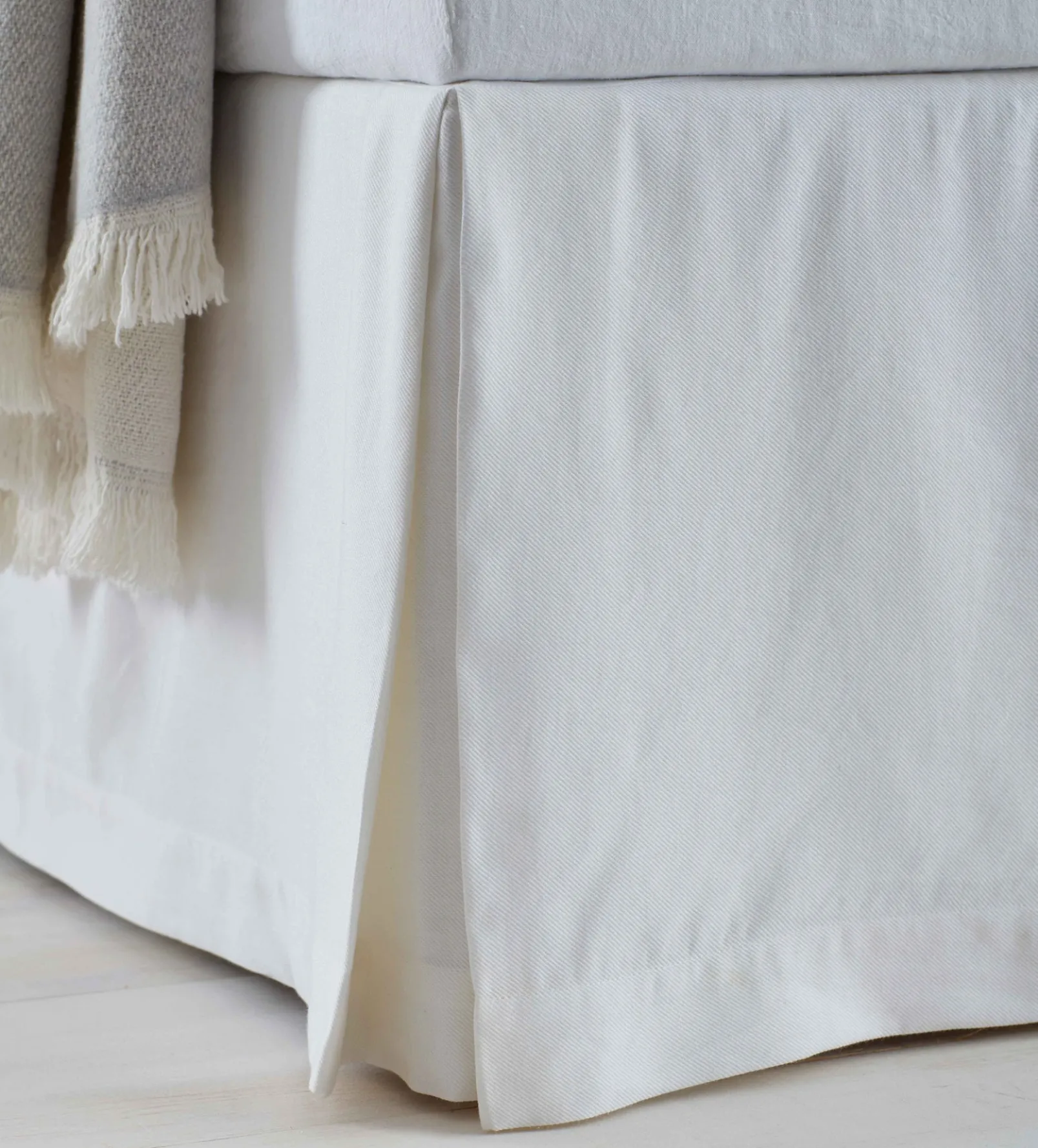 Off White Twill Cotton Linen Valance