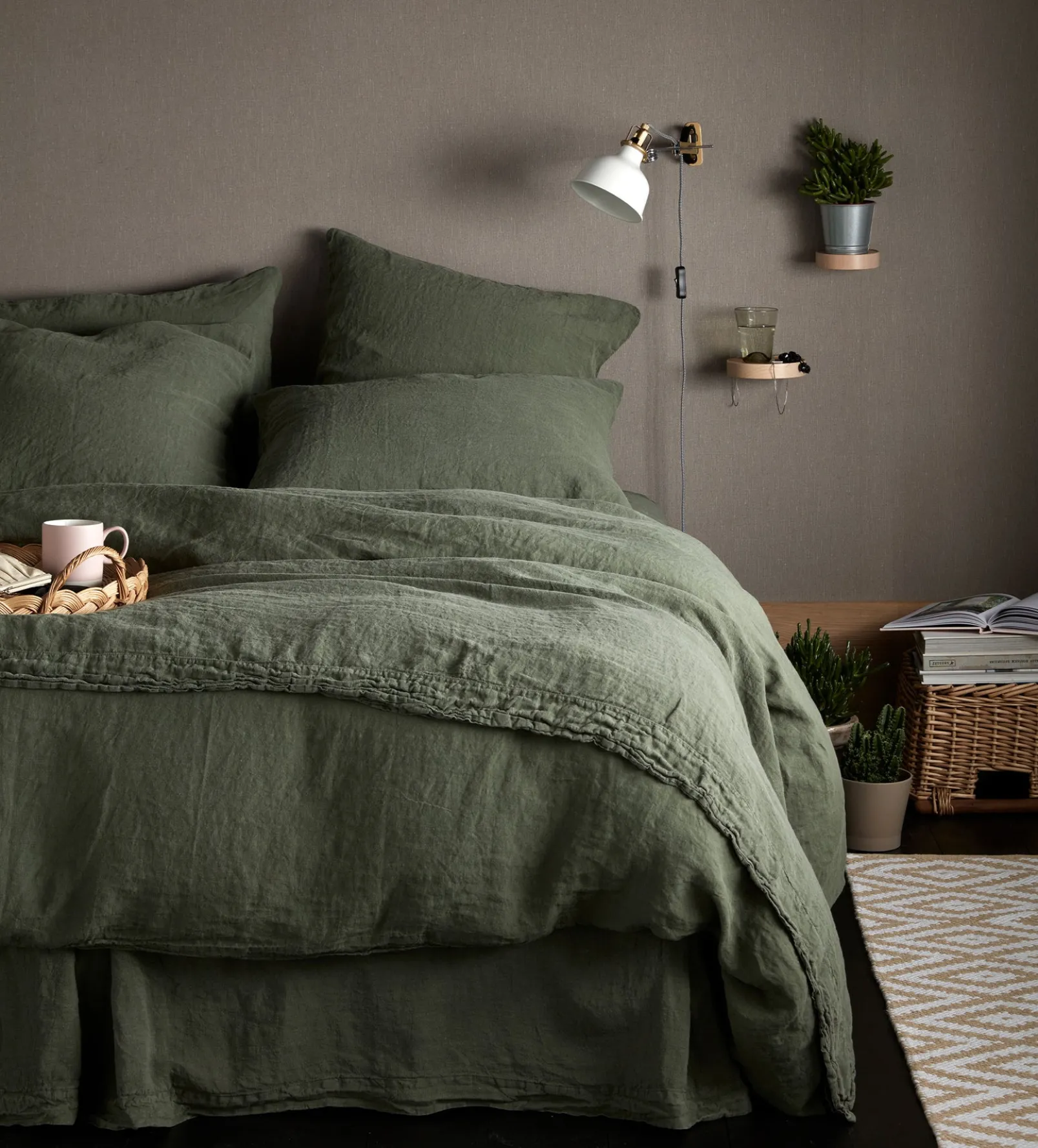 Olive Green 100% Linen Fitted Sheet