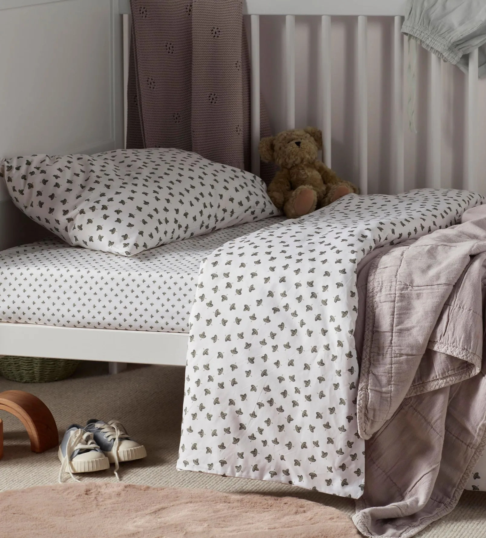 Olive Little Leaf 100% Organic Cotton Duvet Cover Set