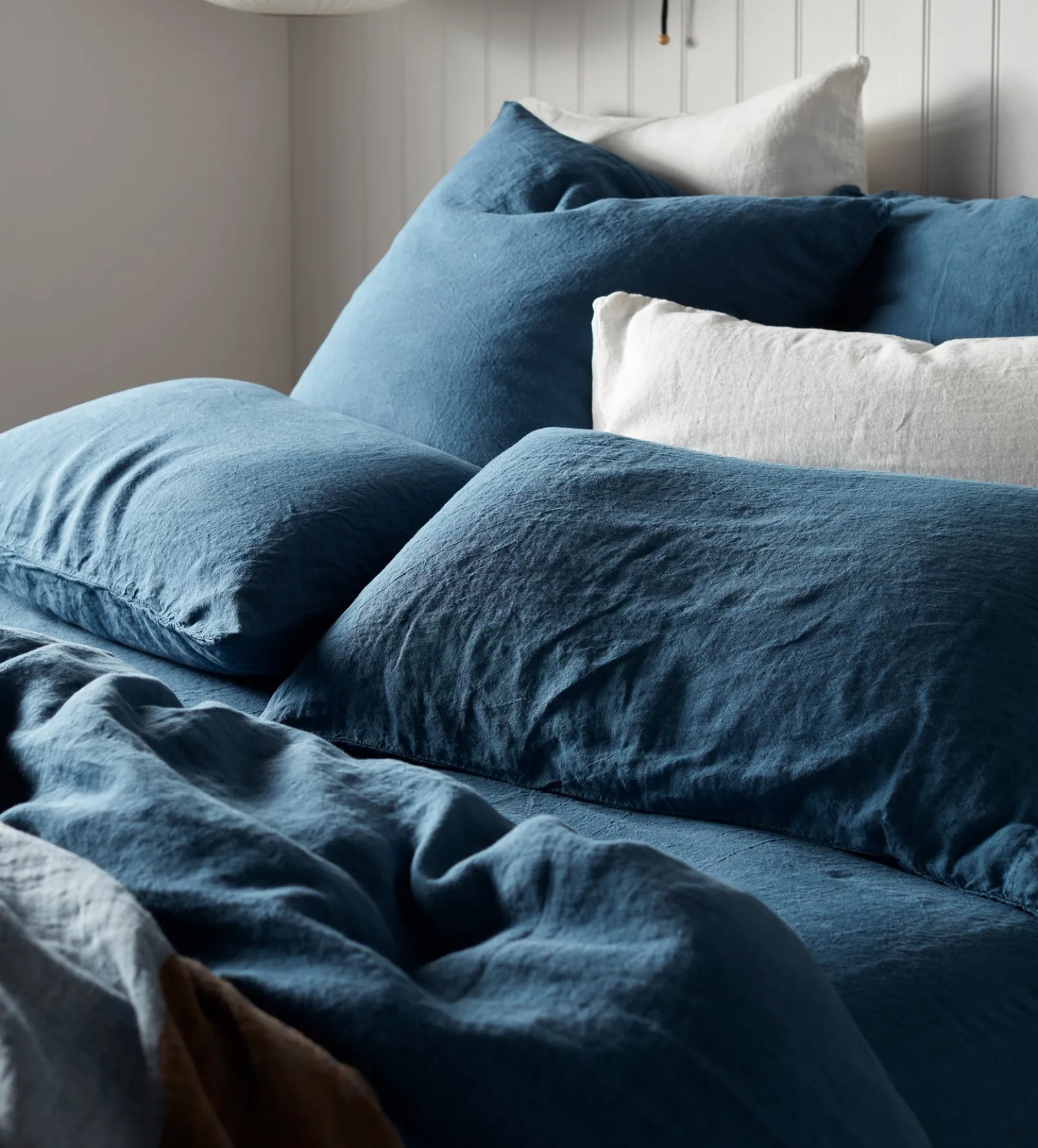 Peacock 100% Linen Fitted Sheet
