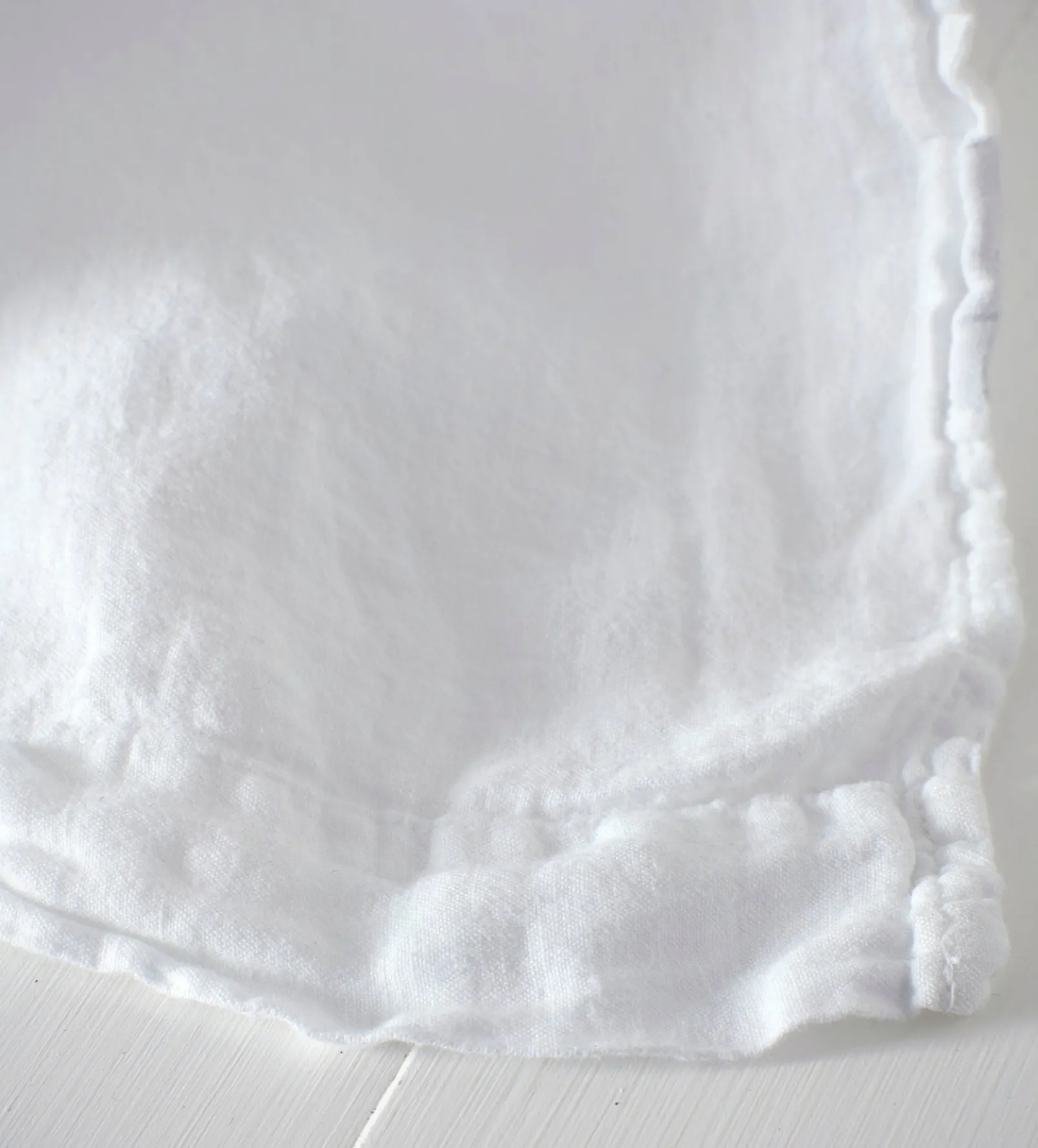 White 100% Linen Loop Top Curtain (Single)