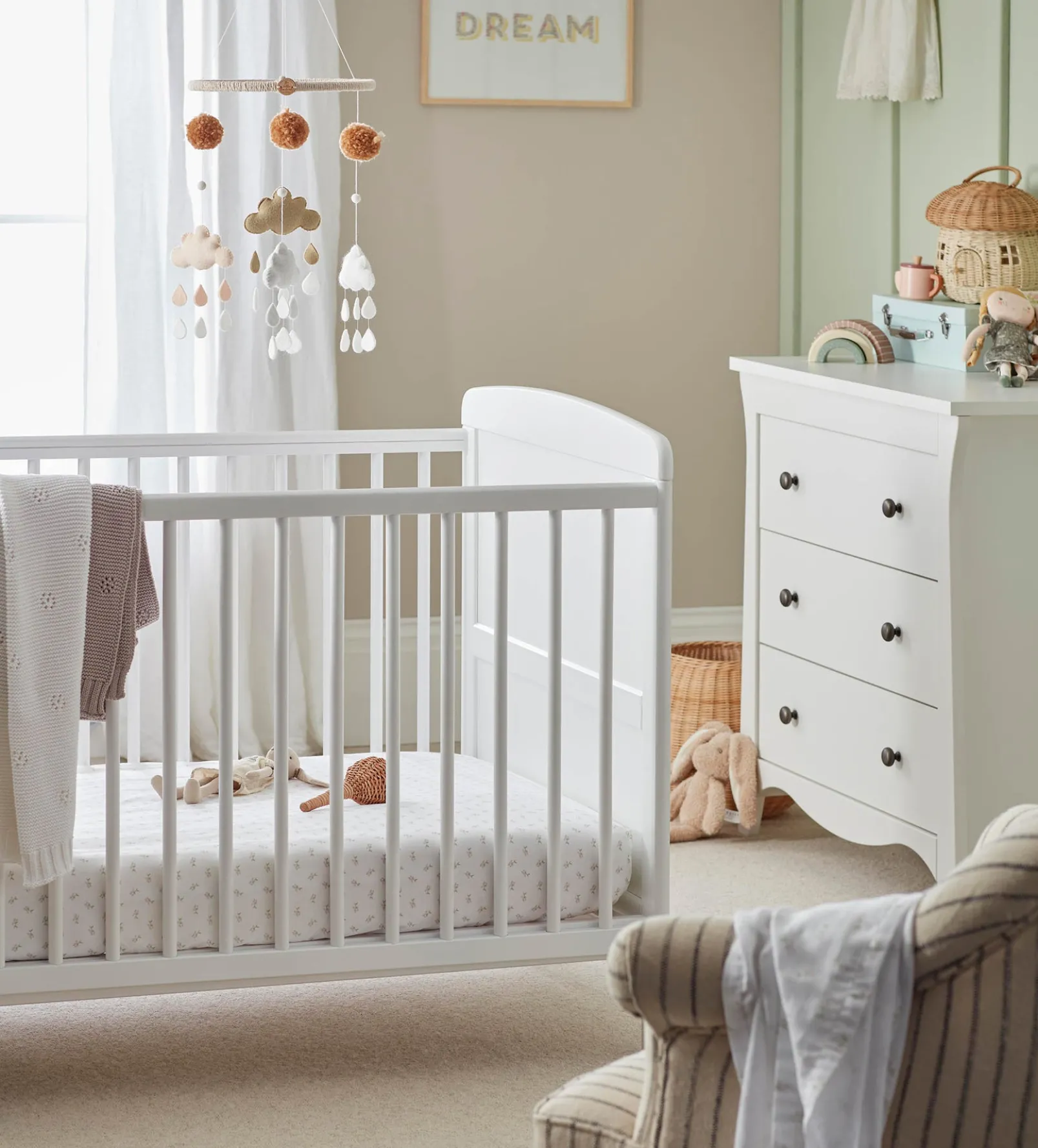 White Fleur 100% Organic Cotton Small Cot Fitted Sheet