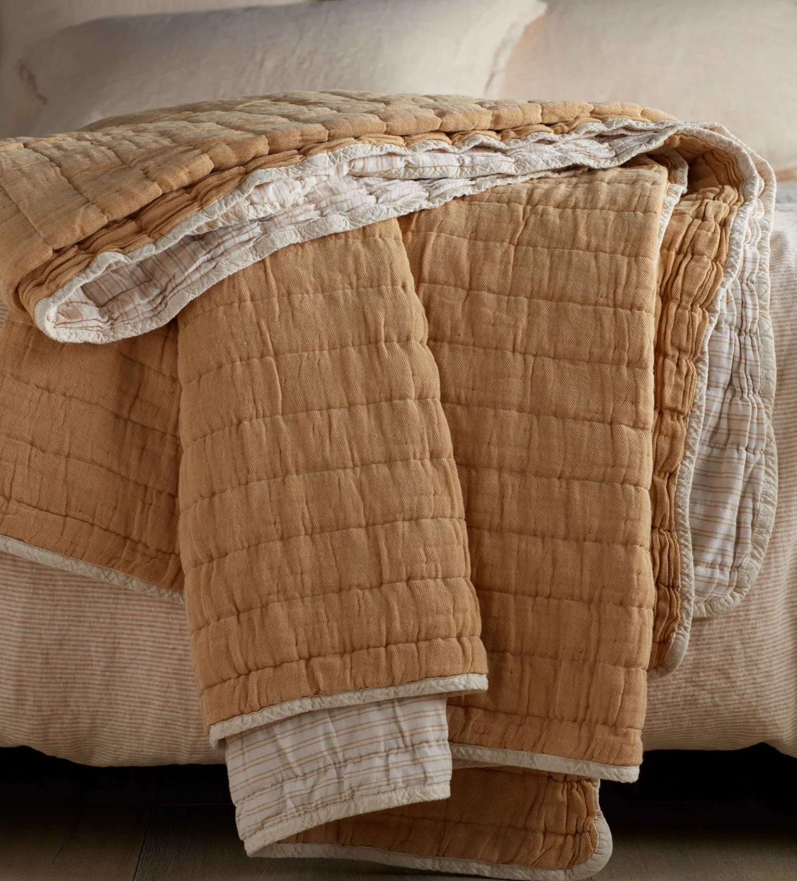 Yellow Vivienne 100% Cotton Quilted Throw